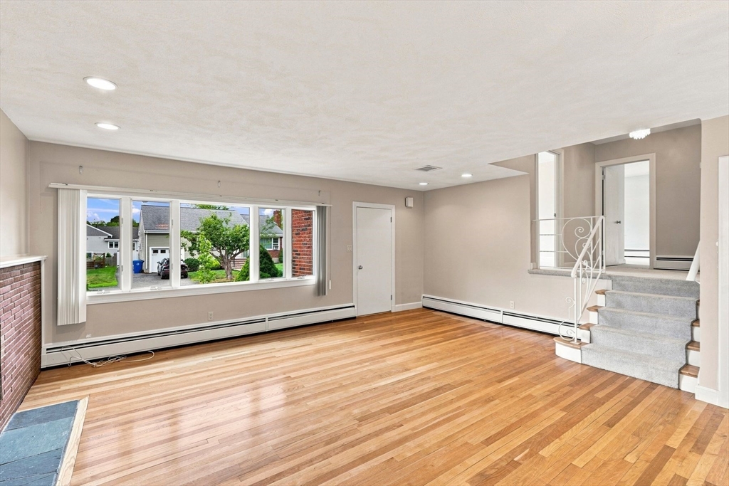 48 Auburndale Road Marblehead, MA 01945 - Photo 20 of 42 Gallery Image 20