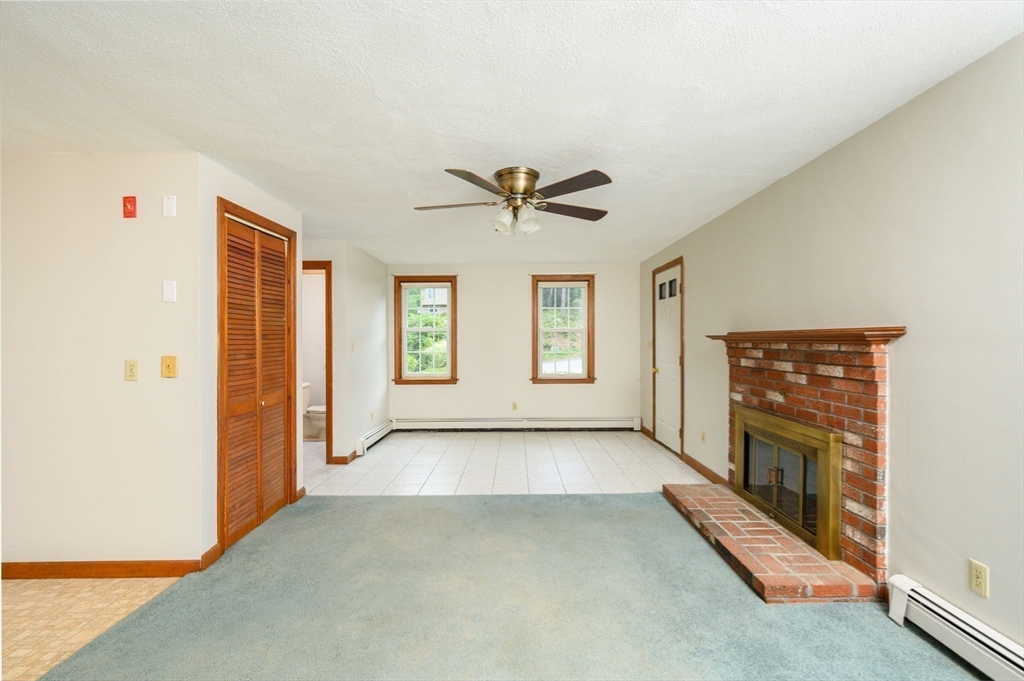 4 Easting Road Bourne, MA 02532 - Photo 18 of 42 an empty room with windows