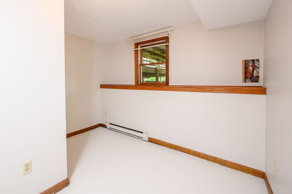4 Easting Road Bourne, MA 02532 - Photo 33 of 42 a view of a small space with window