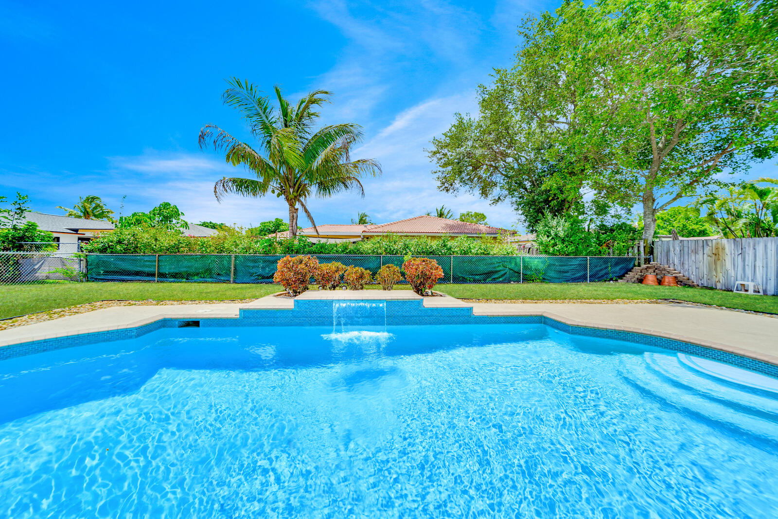 10900 Gallery Street Boca Raton, FL 33428 - Photo 29 of 38 02-Exterior-8