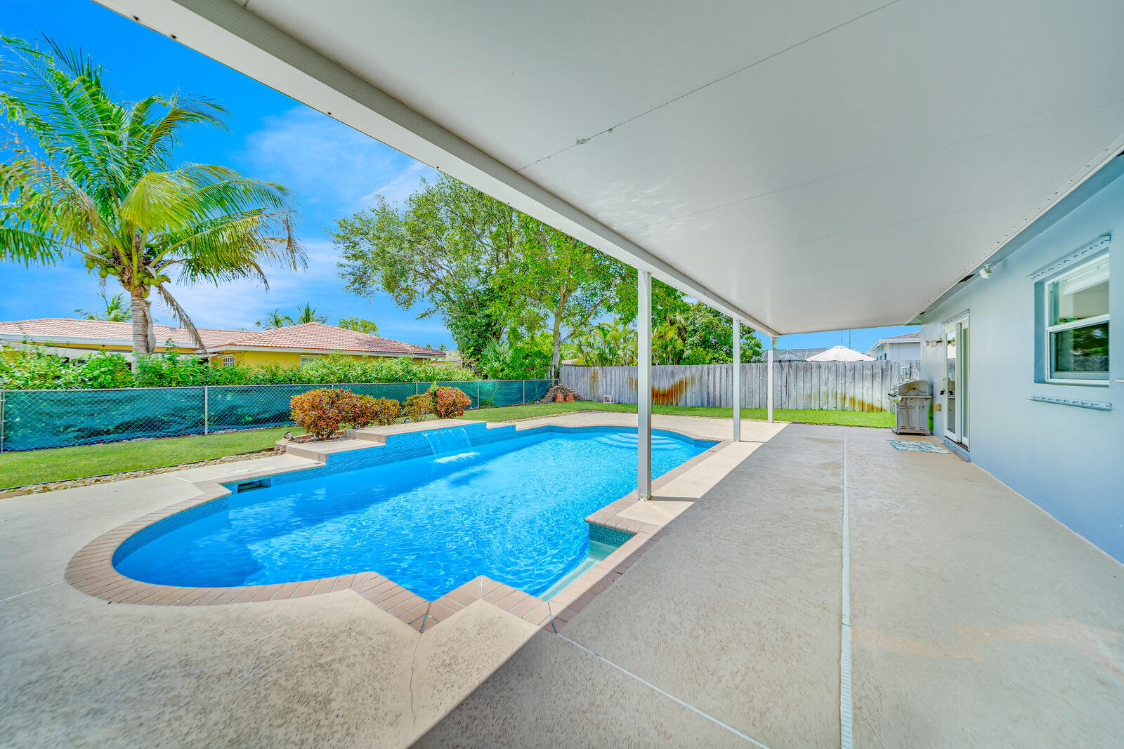 10900 Gallery Street Boca Raton, FL 33428 - Photo 31 of 38 06-Exterior-9