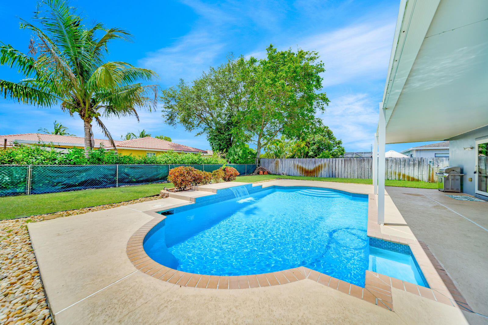 10900 Gallery Street Boca Raton, FL 33428 - Photo 32 of 38 30-Exterior-11