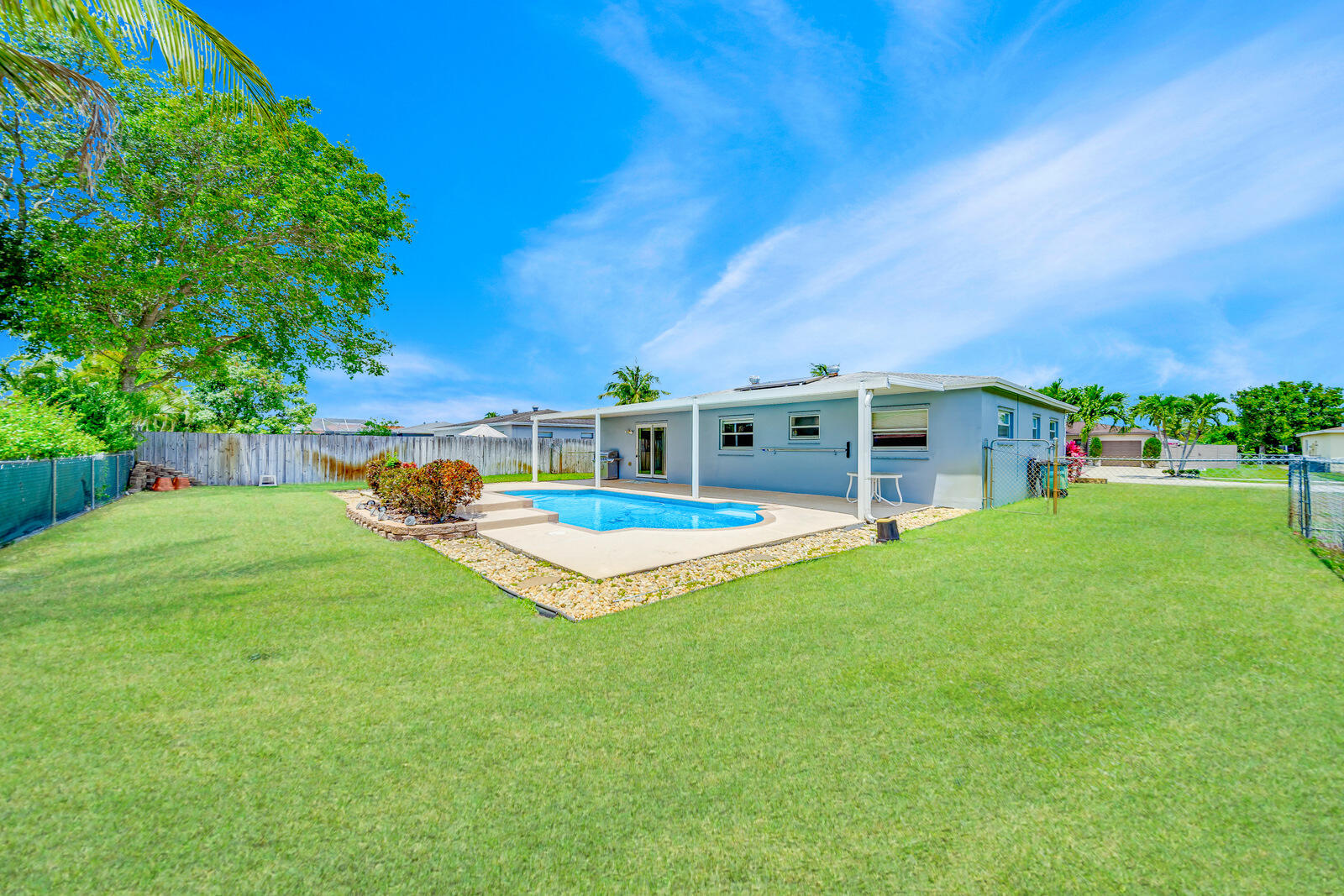 10900 Gallery Street Boca Raton, FL 33428 - Photo 34 of 38 32-Exterior-12