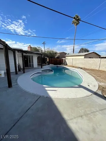 $1,750 | 6232 Blair Way, Las Vegas, NV 89107