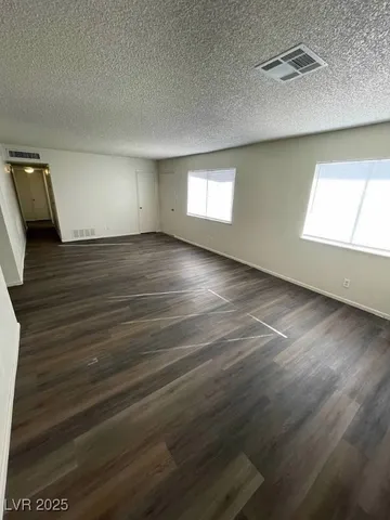 $1,700 | 6232 Blair Way, Las Vegas, NV 89107