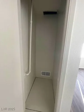 $1,700 | 6232 Blair Way, Las Vegas, NV 89107