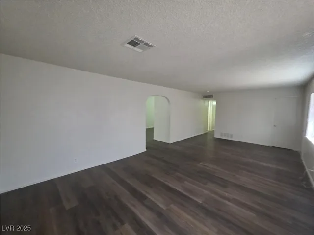 $1,700 | 6232 Blair Way, Las Vegas, NV 89107