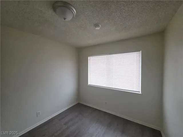 $1,700 | 6232 Blair Way, Las Vegas, NV 89107