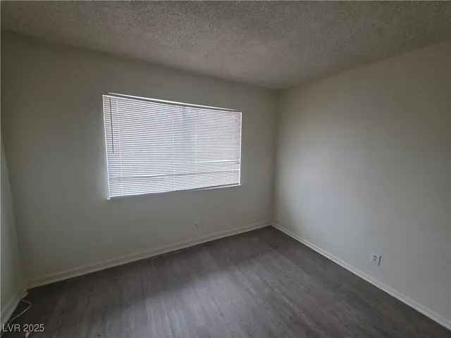 $1,700 | 6232 Blair Way, Las Vegas, NV 89107