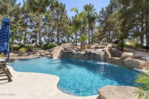 $5,900,000 | 7 East Oakwood Hills Drive, Chandler, AZ 85248