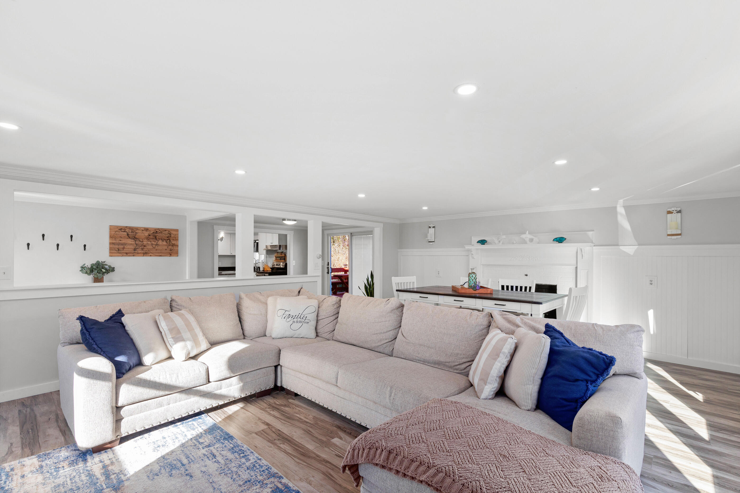 61 Lewis Pond Road Hyannis, MA 02601 - Photo 6 of 26 06