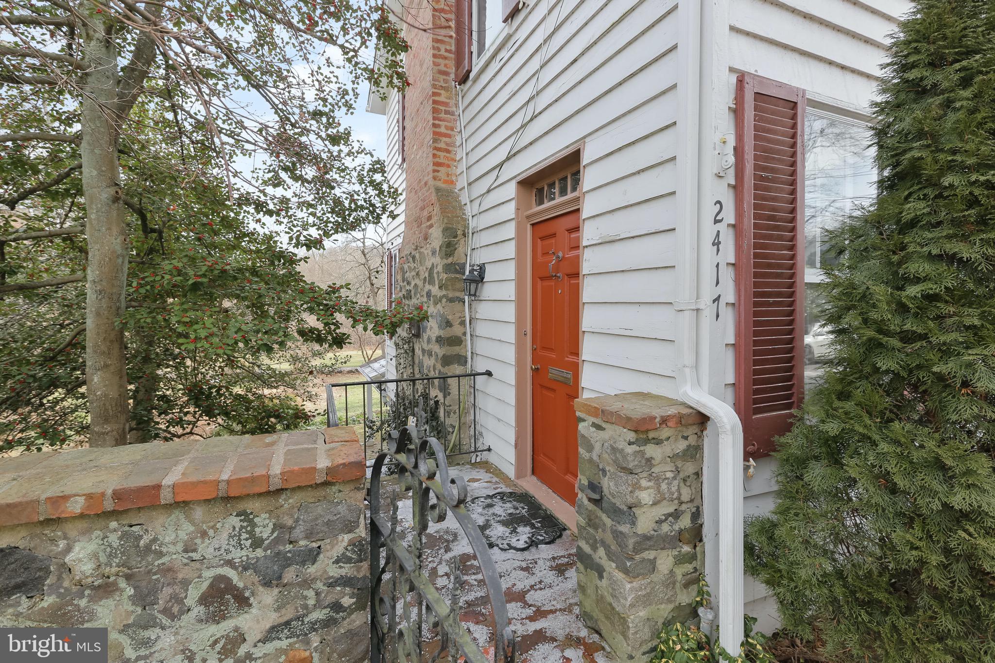 2417 Pickwick Road Baltimore, MD 21207 - Photo 3 of 41