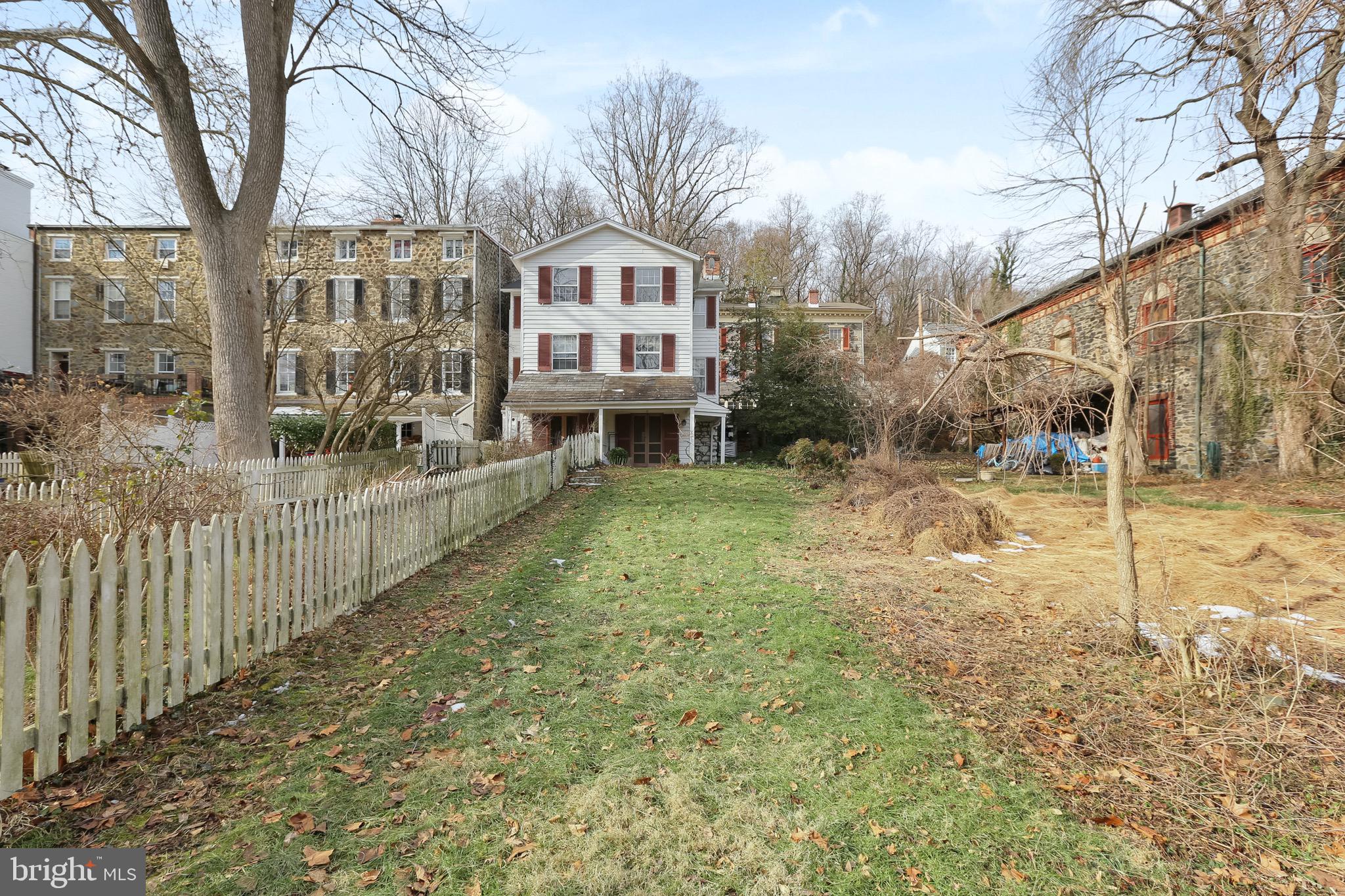 2417 Pickwick Road Baltimore, MD 21207 - Photo 36 of 41
