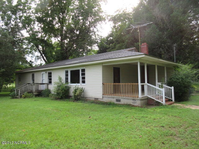 730 Creek Road Pinetown, NC 27865 - Photo 2 of 17 IMG_0832