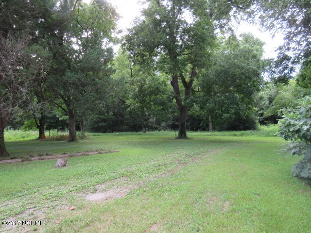 730 Creek Road Pinetown, NC 27865 - Photo 5 of 17 IMG_0838