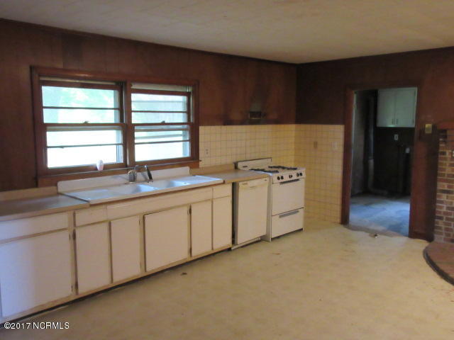 730 Creek Road Pinetown, NC 27865 - Photo 7 of 17 IMG_0850