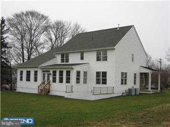 656 Linton Hill Road Newtown, PA 18940 - Photo 2 of 12 Exterior Back