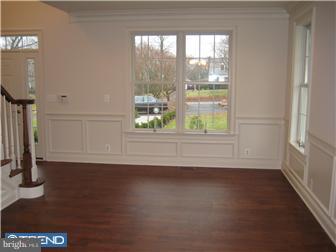 656 Linton Hill Road Newtown, PA 18940 - Photo 4 of 12 Living Room