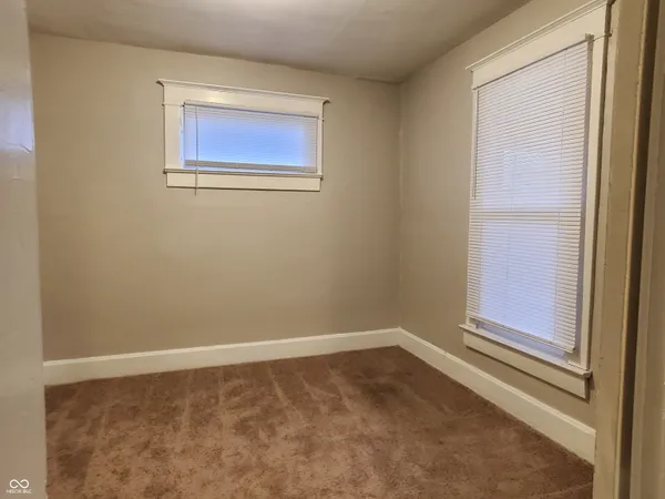 $1,250 | 350 South Oxford Street, Indianapolis, IN 46201