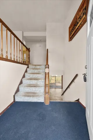 $329,900 | 2 Oakmont Court, Streamwood, IL 60107