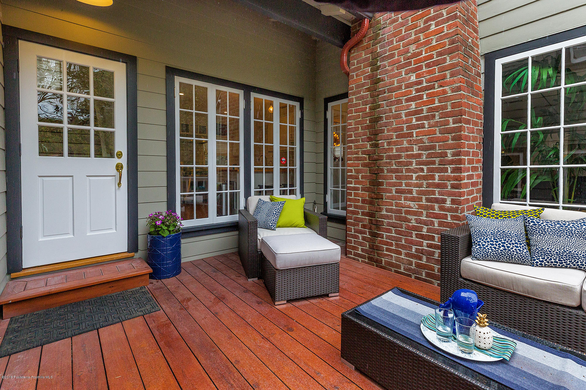 1280 Afton Street Pasadena, CA 91103 - Photo 15 of 39 a living room with furniture and a window