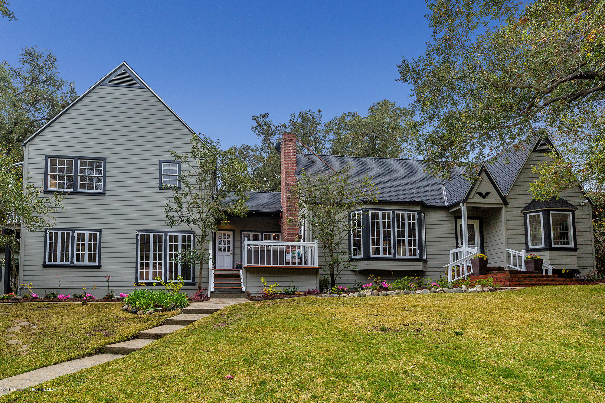 1280 Afton Street Pasadena, CA 91103 - Photo 3 of 39 front view of a house with a porch