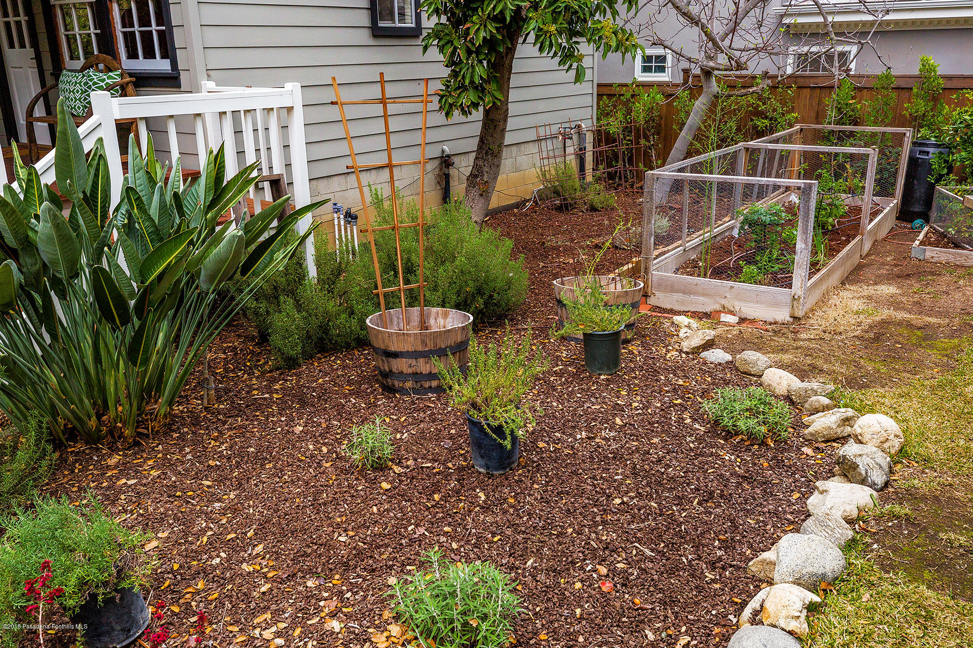 1280 Afton Street Pasadena, CA 91103 - Photo 37 of 39 a view of outdoor space and garden