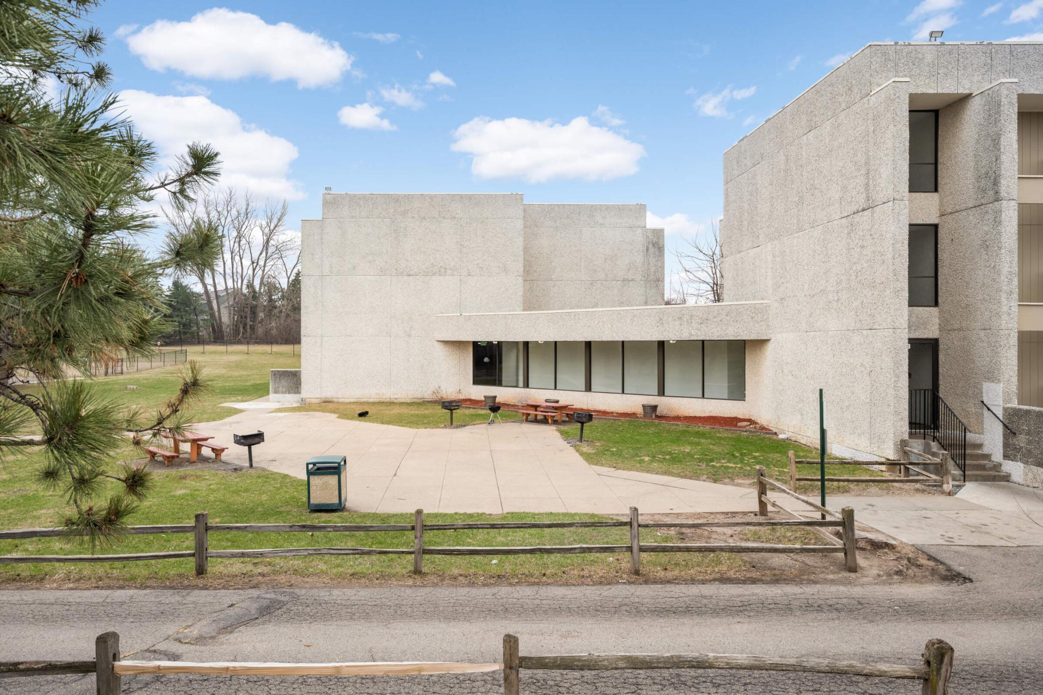 4130 Rahn Road, Unit 119 Eagan, MN 55122 - Photo 16 of 19