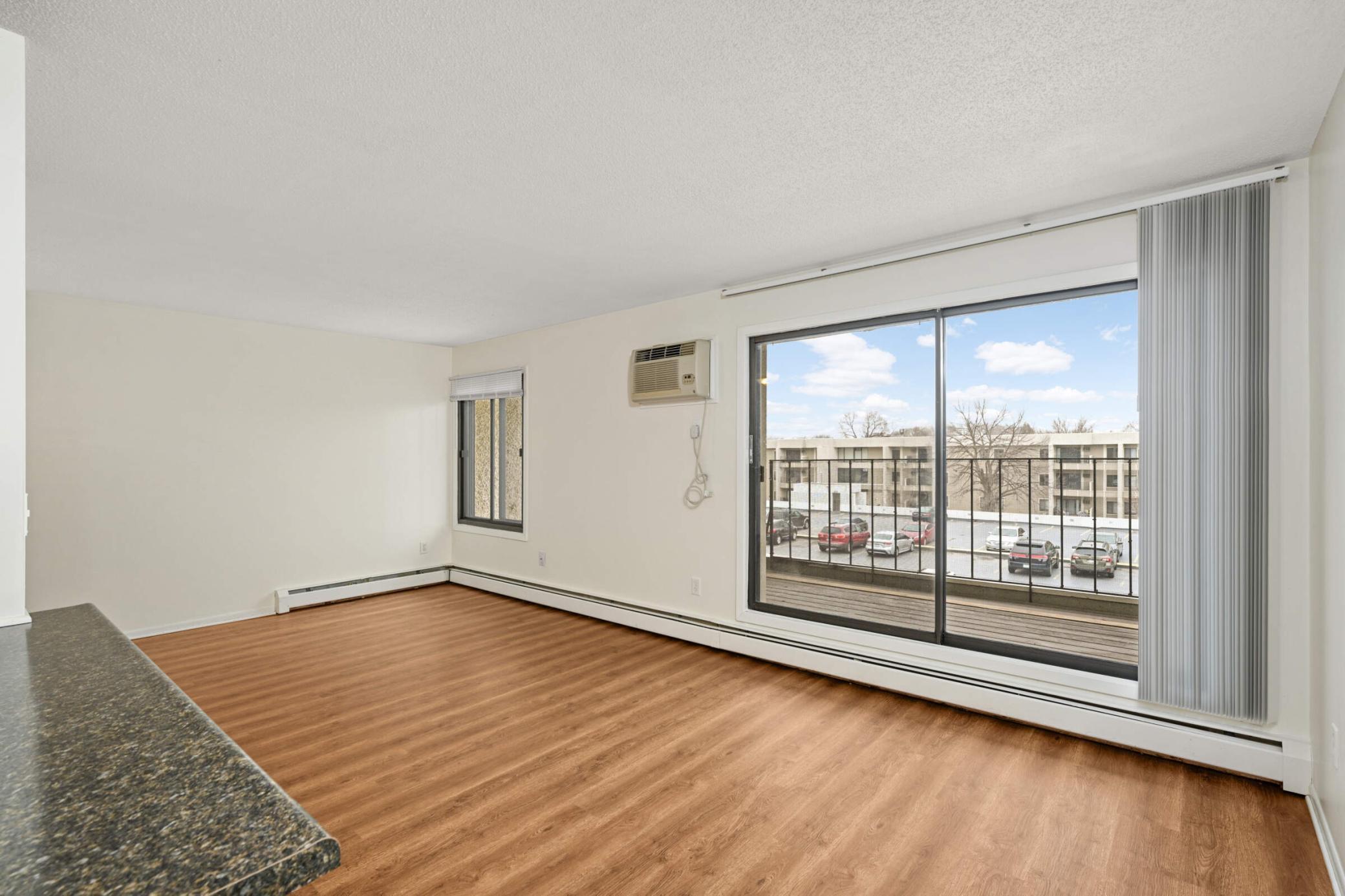 4130 Rahn Road, Unit 119 Eagan, MN 55122 - Photo 5 of 19