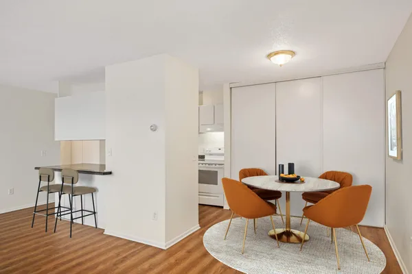 $118,950 | 4130 Rahn Road, Unit 119, Eagan, MN 55122