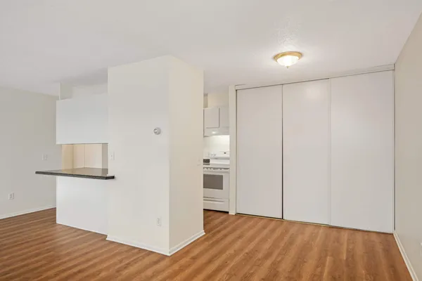 $118,950 | 4130 Rahn Road, Unit 119, Eagan, MN 55122