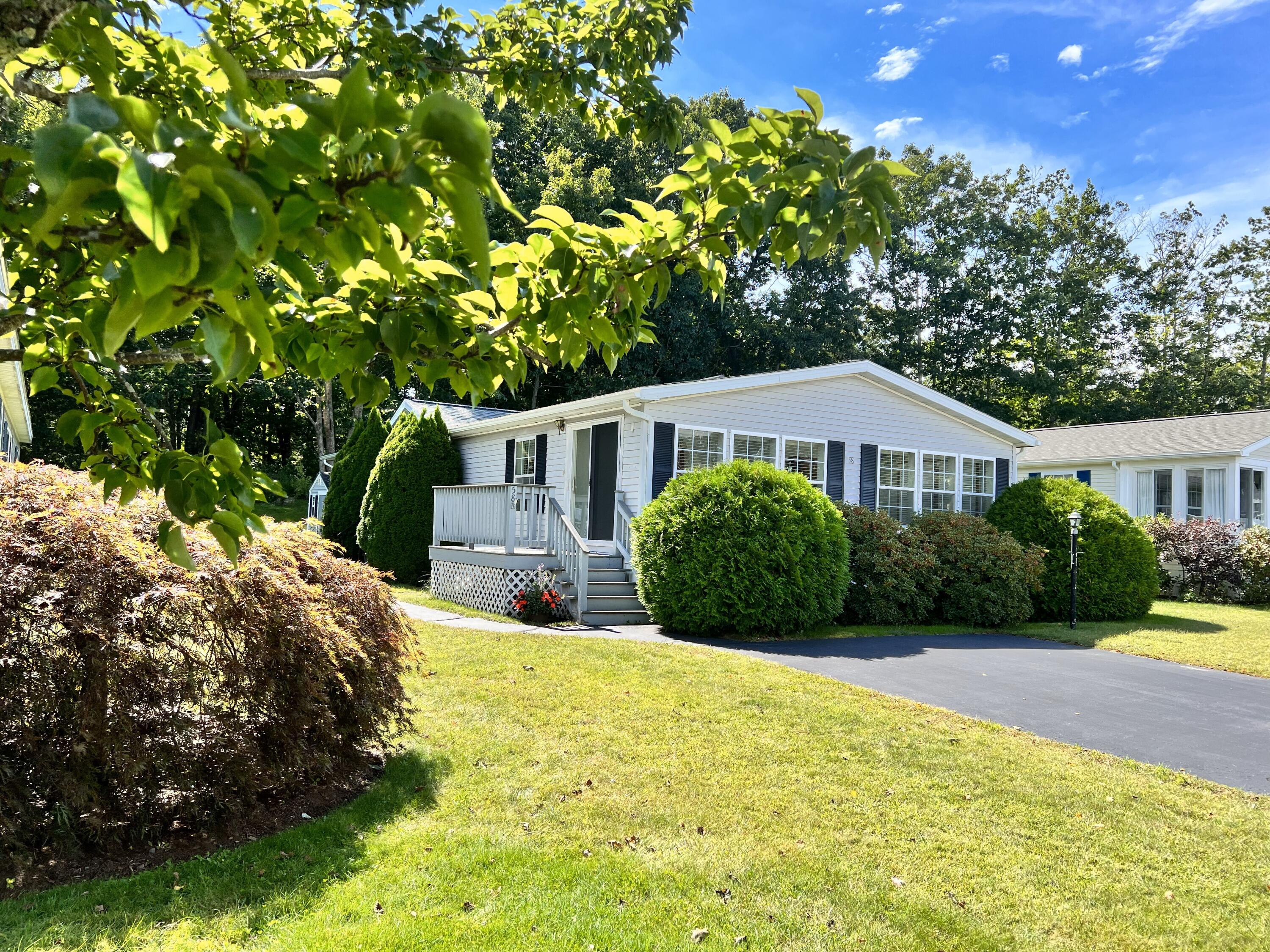 58 Brookside Circle Ogunquit, ME 03907 - Photo 3 of 29 IMG_3999