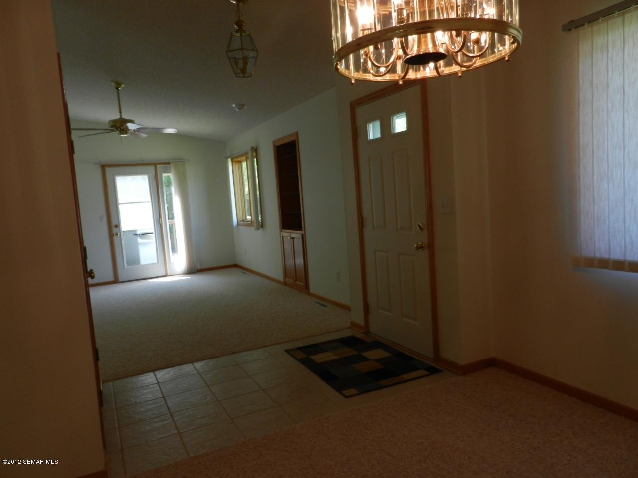 822 26th Street Northeast Rochester, MN 55906 - Photo 5 of 29