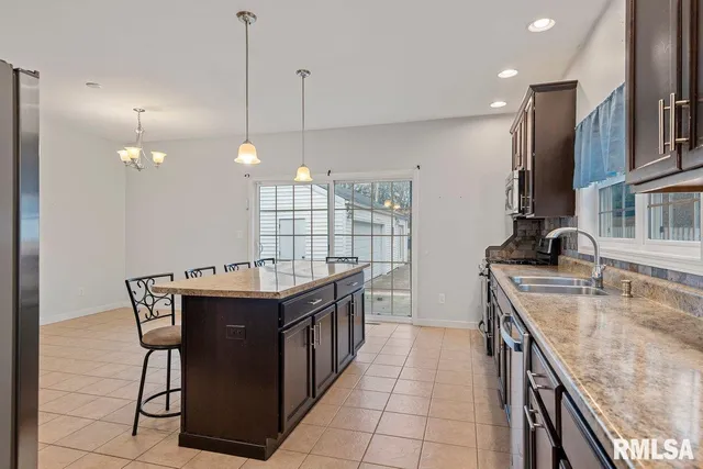 $254,900 | 2914 South Park Avenue, Springfield, IL 62704