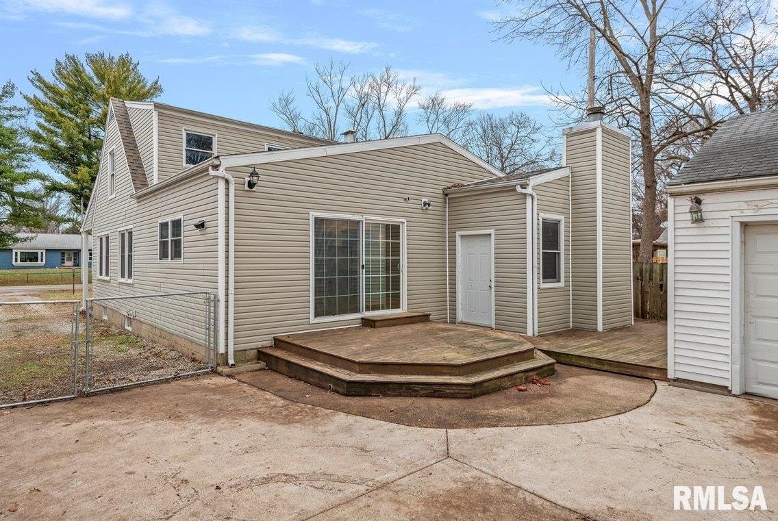 2914 South Park Avenue Springfield, IL 62704 - Photo 4 of 47