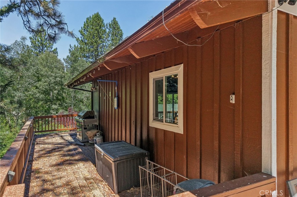 944 Knickerbocker Road Big Bear Lake, CA 92315 - Photo 28 of 32
