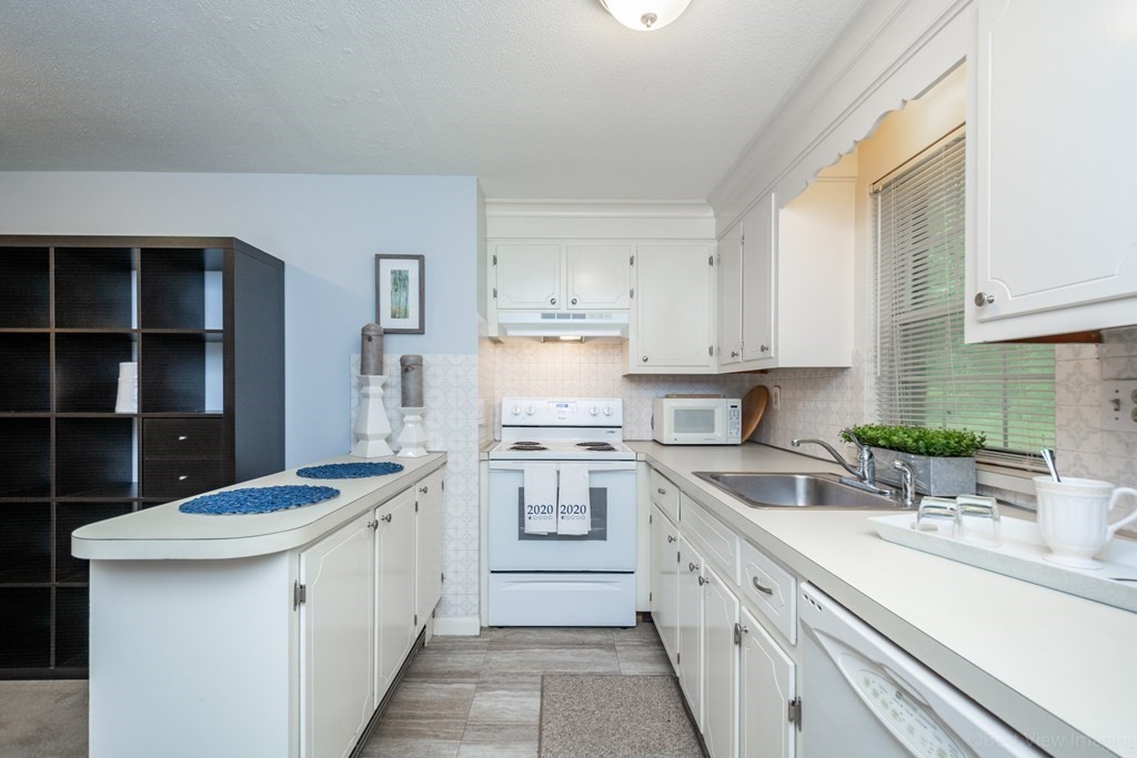 3 Drummer Road, Unit B1 Acton, MA 01720 - Photo 7 of 16 Gallery Image 7