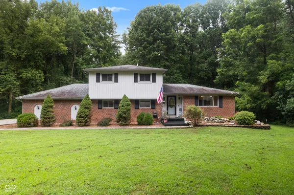 $415,000 | 7502 Lion Drive, Nineveh, IN 46164