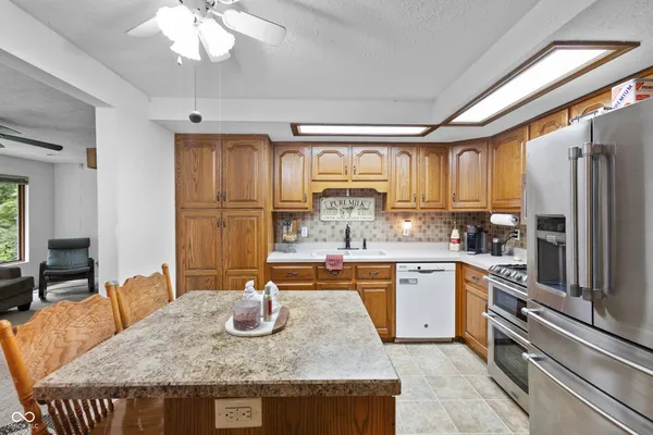 $415,000 | 7502 Lion Drive, Nineveh, IN 46164