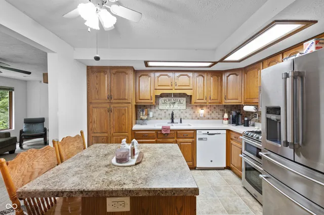 $415,000 | 7502 Lion Drive, Nineveh, IN 46164