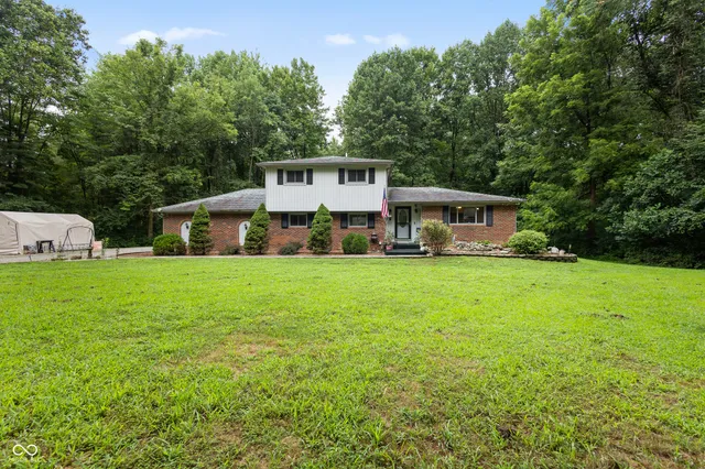 $415,000 | 7502 Lion Drive, Nineveh, IN 46164