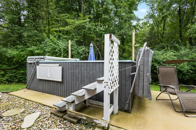 $415,000 | 7502 Lion Drive, Nineveh, IN 46164