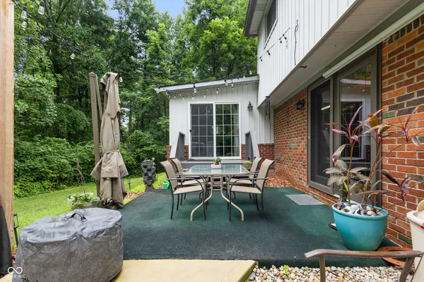 $415,000 | 7502 Lion Drive, Nineveh, IN 46164