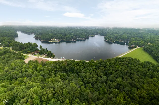 $415,000 | 7502 Lion Drive, Nineveh, IN 46164