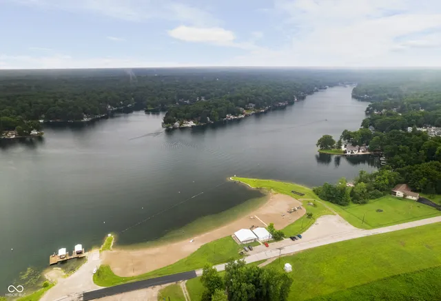 $415,000 | 7502 Lion Drive, Nineveh, IN 46164