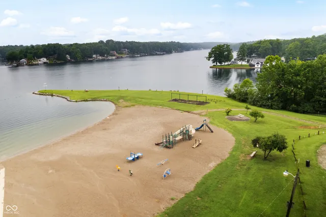 $415,000 | 7502 Lion Drive, Nineveh, IN 46164