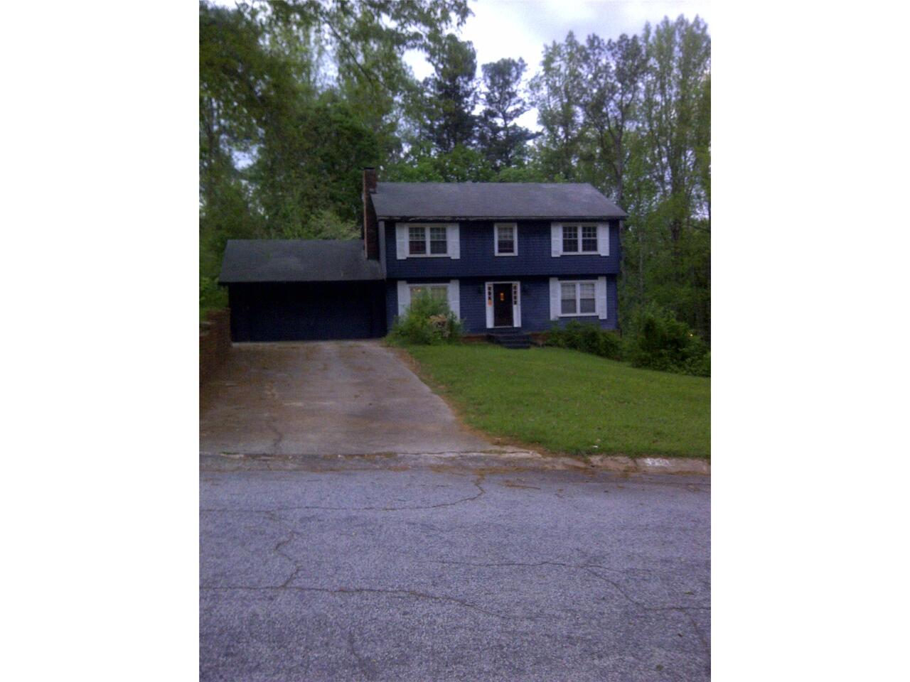 3366 Idle Creek Way, Unit 16 Decatur, GA 30034 - Photo 1 of 1 a view of a house with a yard