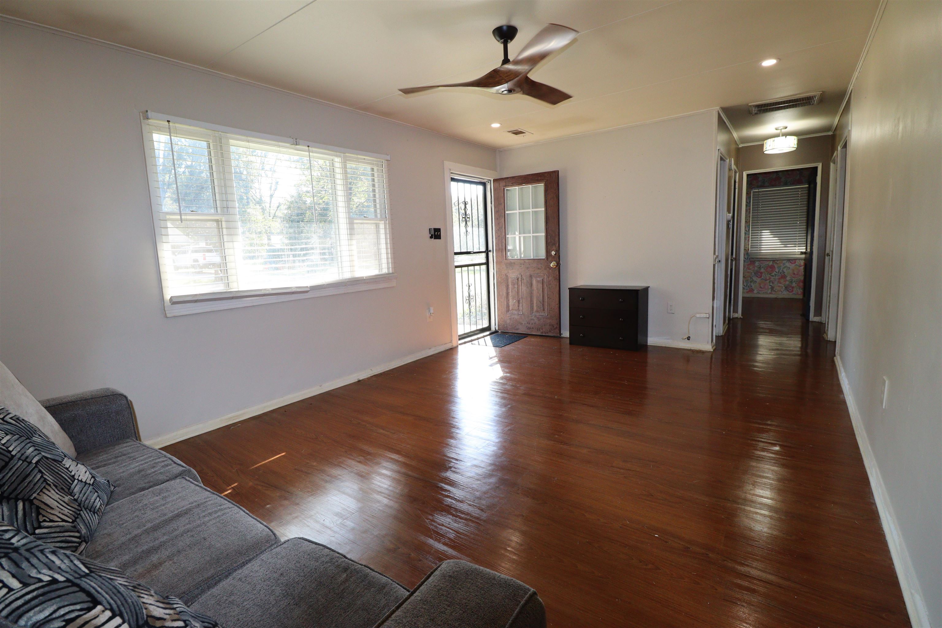 7815 Captain Road Millington, TN 38053 - Photo 5 of 36 Gallery Image 5