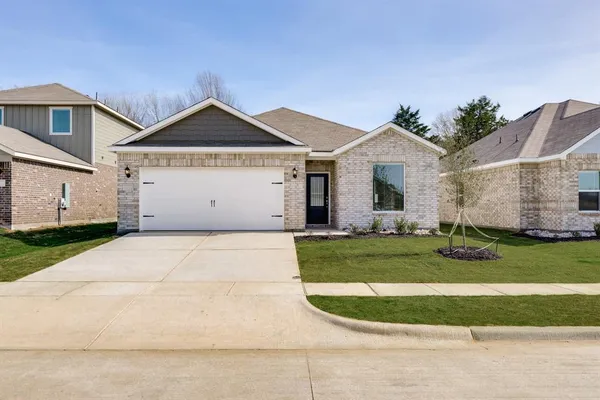 $2,325 | 734 Layton Court, Seagoville, TX 75159