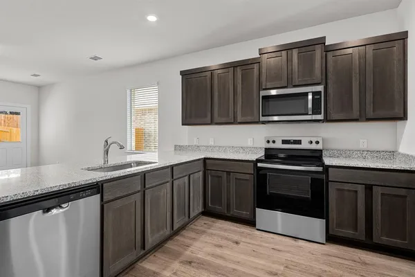 $2,325 | 734 Layton Court, Seagoville, TX 75159